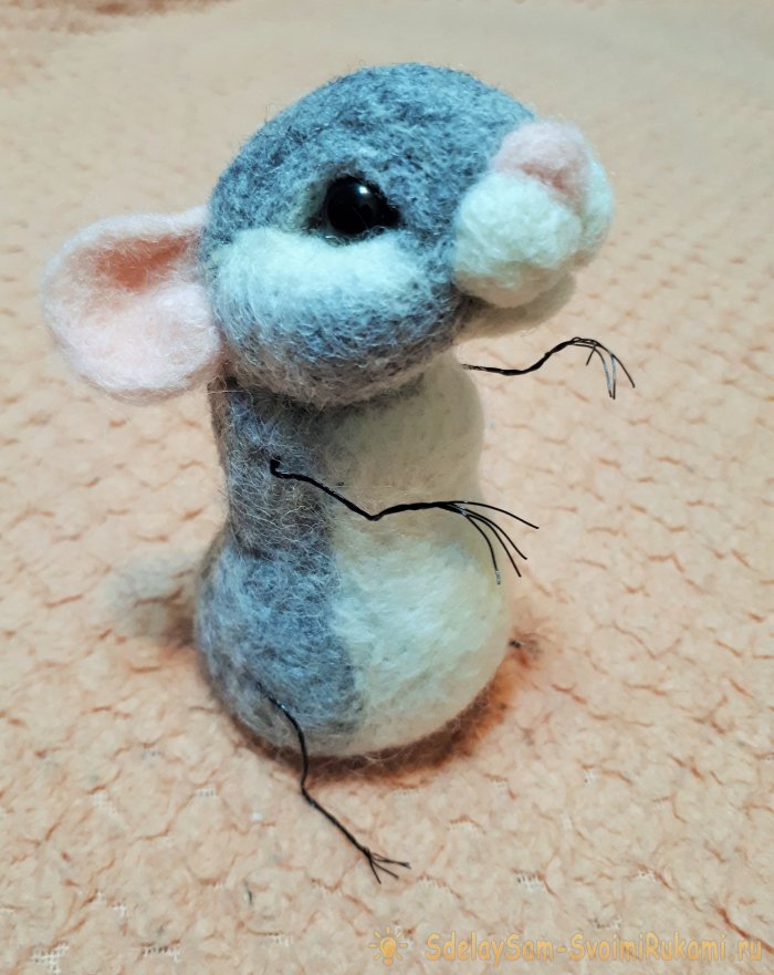 Игрушки из шерсти мышка