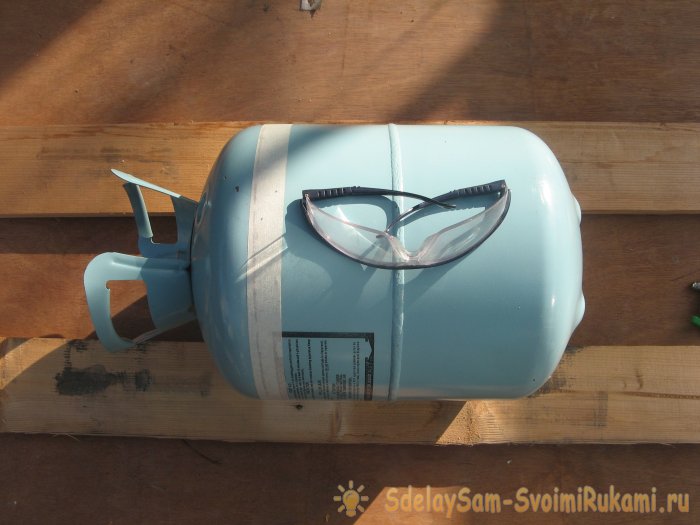 Мини коптильня из баллона от фреона