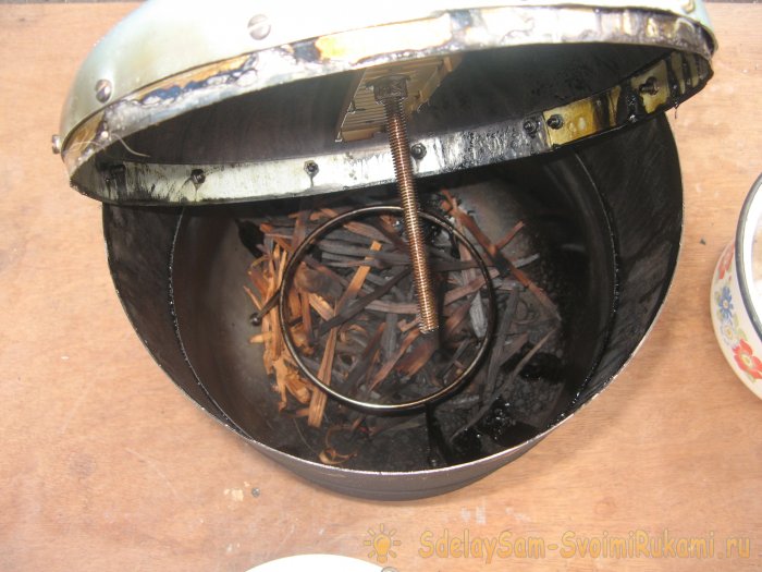 Мини коптильня из баллона от фреона