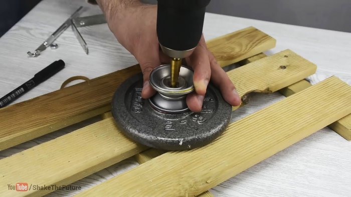 3 самоделки из аэрозольного баллончика