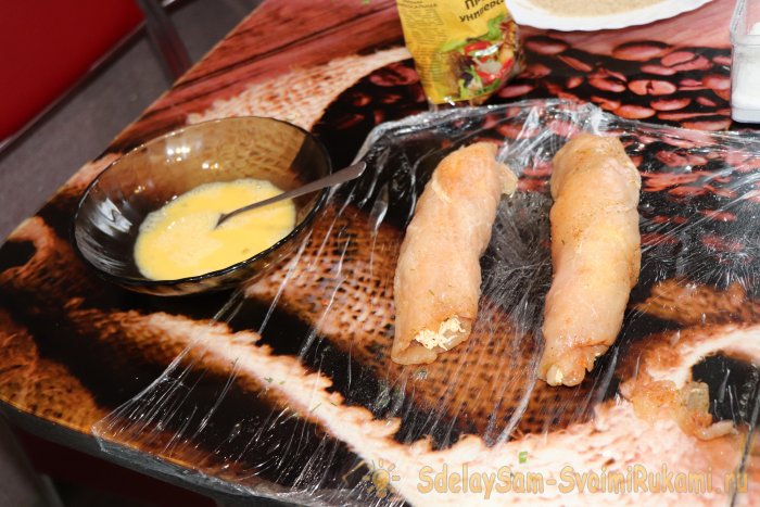 Куриный рулет с сыром на праздник