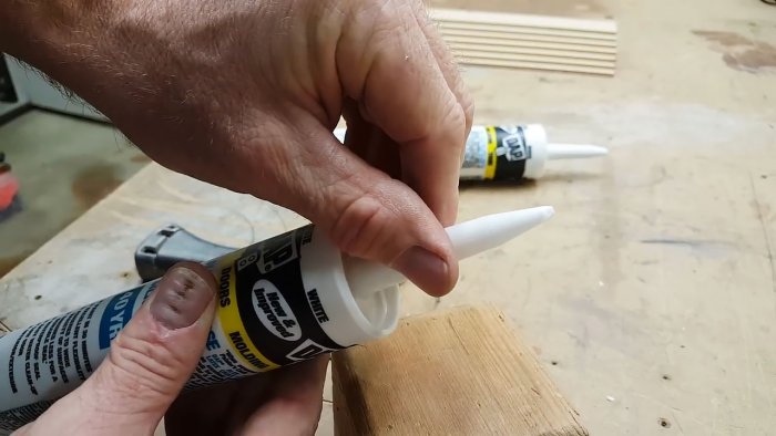 Как правильно открыть тюбик силикона чтобы выполнить работу качественно