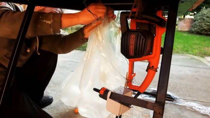 Как сделать станок для распиловки дров из цепной электропилы