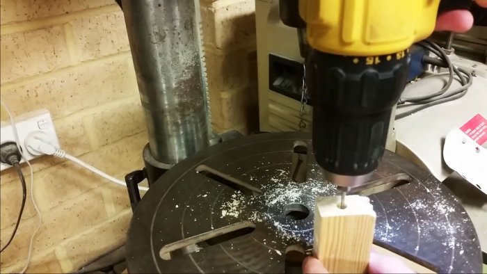 Как сделать силиконовый шланг из строительного силикона для топливопровода