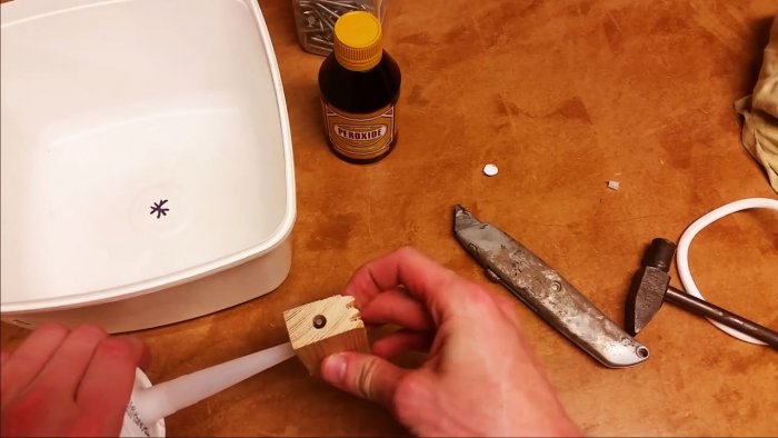 Как сделать силиконовый шланг из строительного силикона для топливопровода