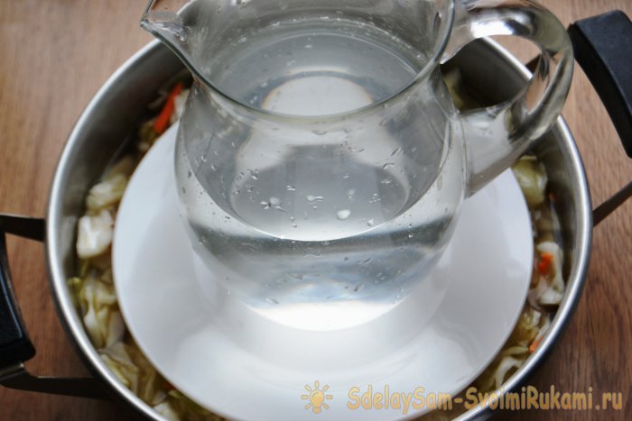 Хрустящая маринованная капуста быстрого приготовления