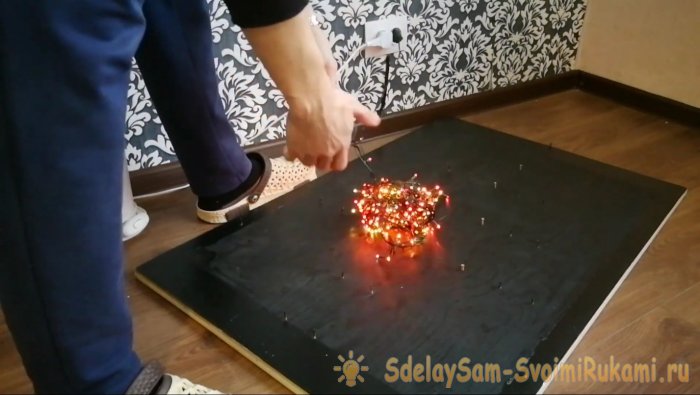 Как сделать антикошачью новогоднюю ёлку