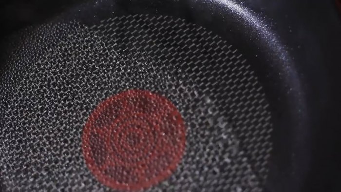 10 полезных лайфхаков на основе уксуса