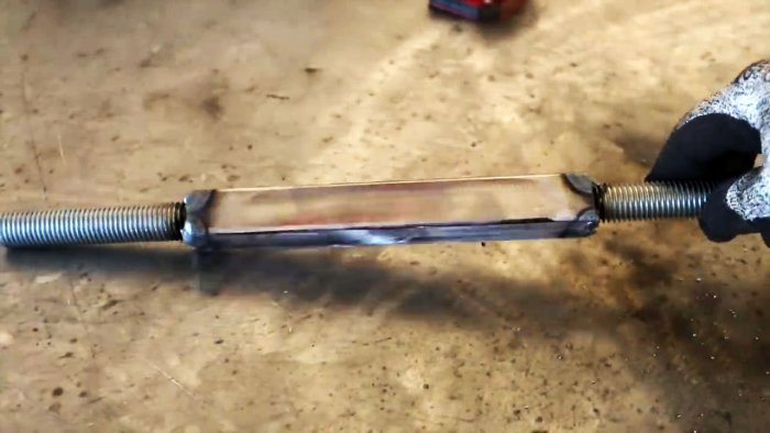 Как сделать снегоуборщик из пластиковой бочки