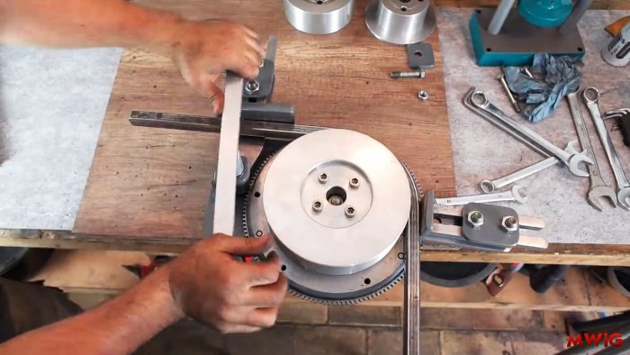 Как сделать трубогиб из маховика авто и бендикса стартера