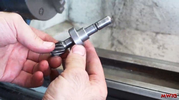 Как сделать трубогиб из маховика авто и бендикса стартера