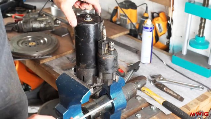 Как сделать трубогиб из маховика авто и бендикса стартера