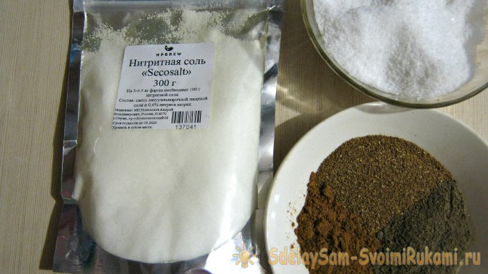 Домашняя свино-говяжья колбаска