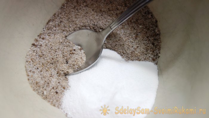 Приготовление настоящих свиных сарделек в домашних условиях