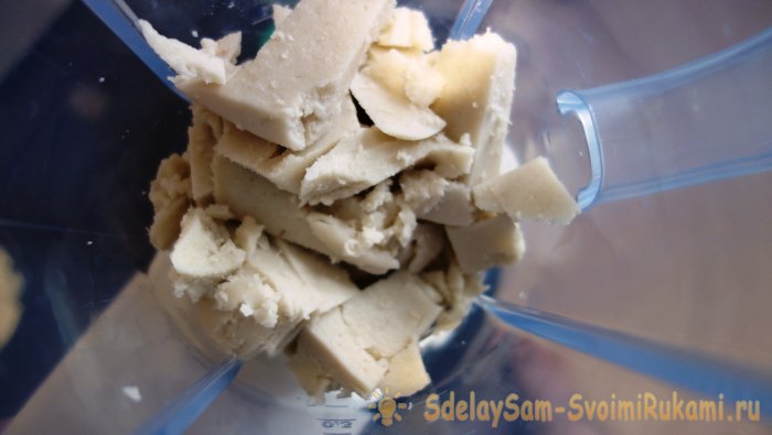 Приготовление настоящих свиных сарделек в домашних условиях