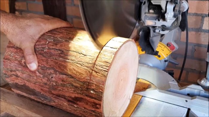 Как сделать шкатулку хлебницу из куска бревна