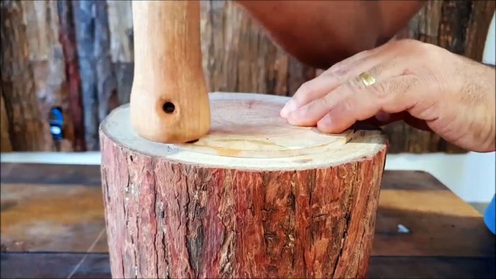 Как сделать шкатулку хлебницу из куска бревна
