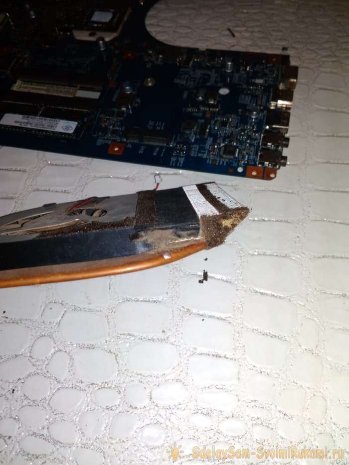 Очистка системы охлаждения в ноутбуке