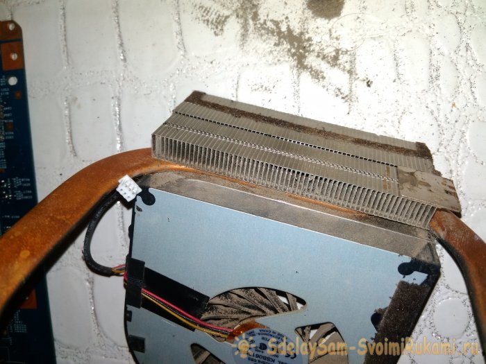 Очистка системы охлаждения в ноутбуке