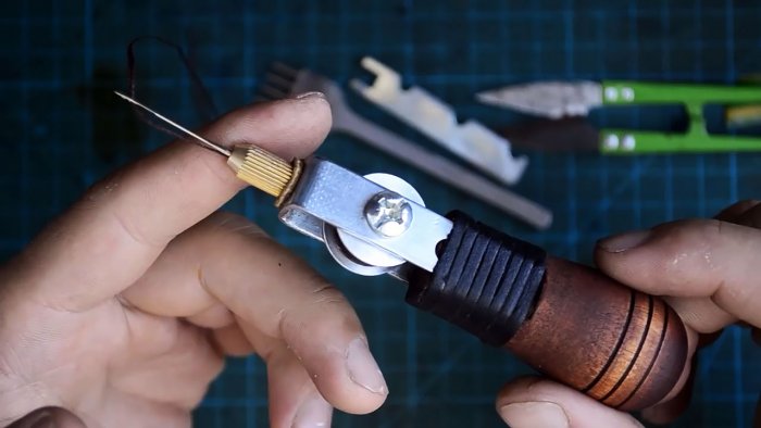 Как сделать ручную швейную машинку для кожи