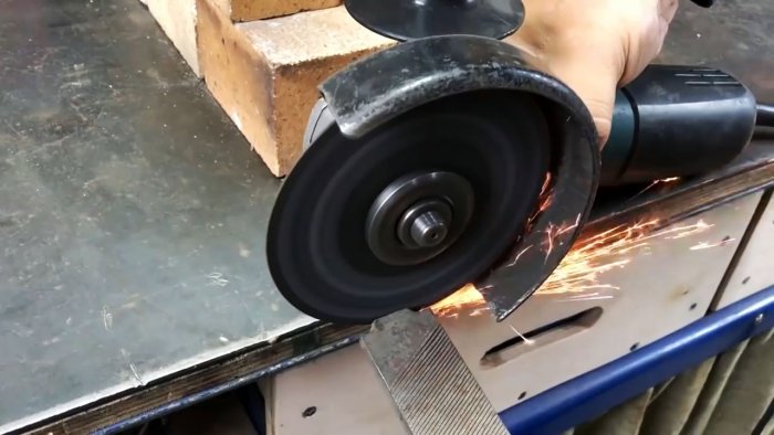 Резак из напильника своими руками