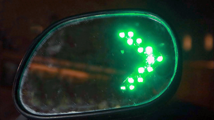 Как сделать LED повторители поворотников в зеркалах заднего вида