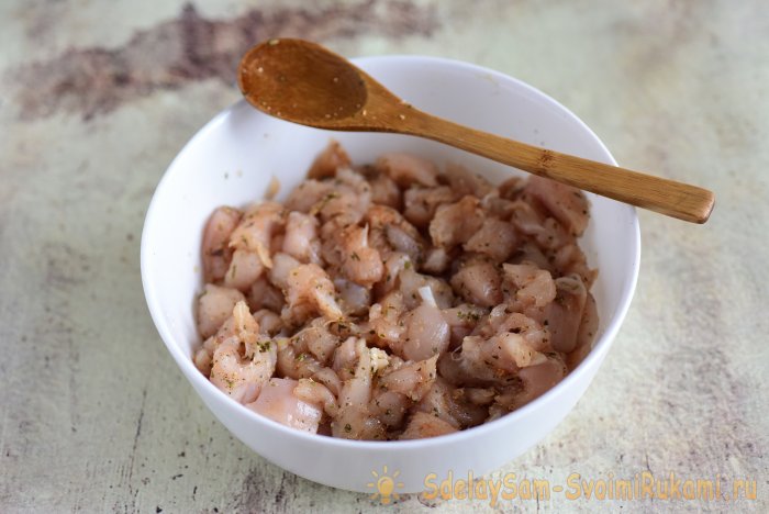 Куриный рулет Мраморный