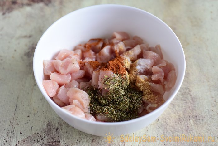 Куриный рулет Мраморный