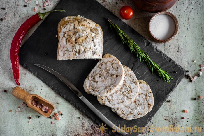 Куриный рулет Мраморный