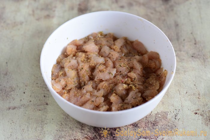 Куриный рулет Мраморный