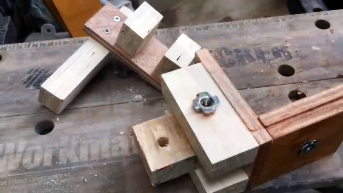 Этот токарный станок из дрели может сделать каждый