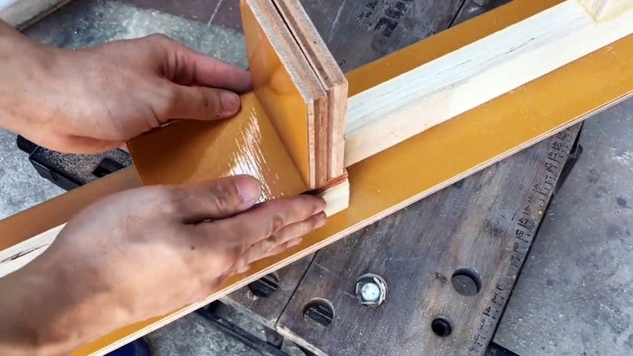 Этот токарный станок из дрели может сделать каждый