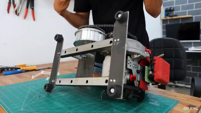 Как сделать небольшой электрический генератор из сигвея и двигателя триммера