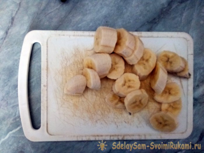 Готовим простое натуральное мороженное из того что есть