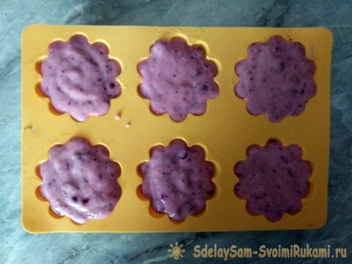 Готовим простое натуральное мороженное из того что есть