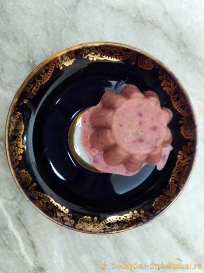 Готовим простое натуральное мороженное из того что есть
