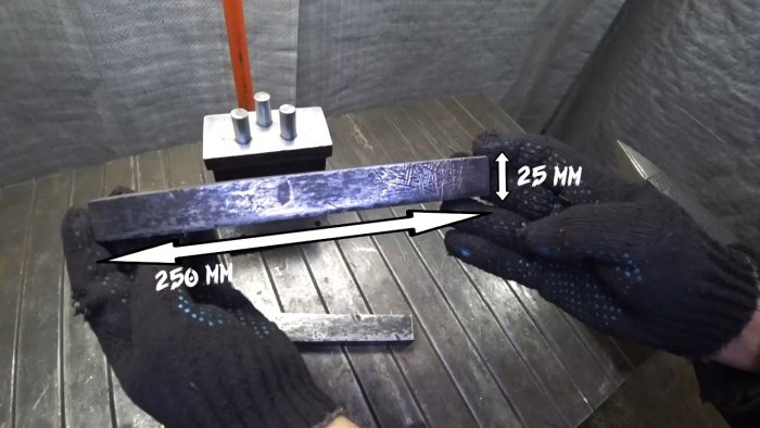 Как сделать простой станок из рельса для изготовления цепей