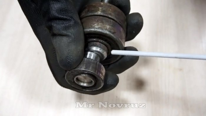 Самодельная насадка на дрель для быстрой резки листового металла