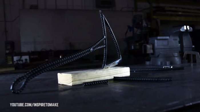 Как сделать топор из арматуры