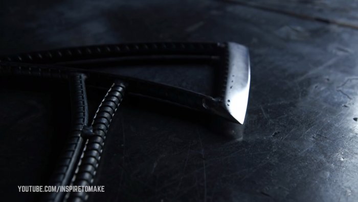 Как сделать топор из арматуры