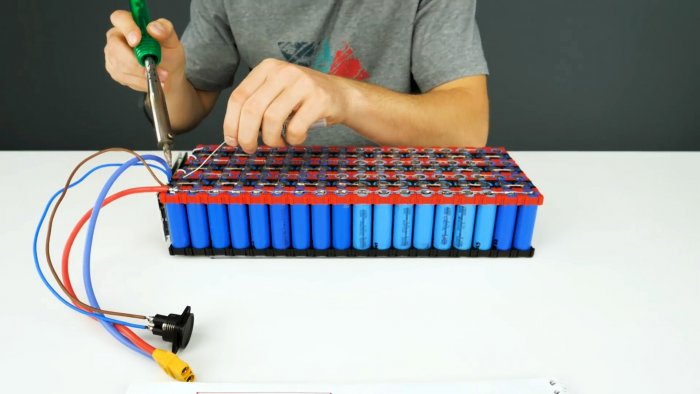 Как сделать супер повер банк от которого работает даже кофеварка