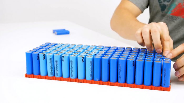 Как сделать супер повер банк от которого работает даже кофеварка