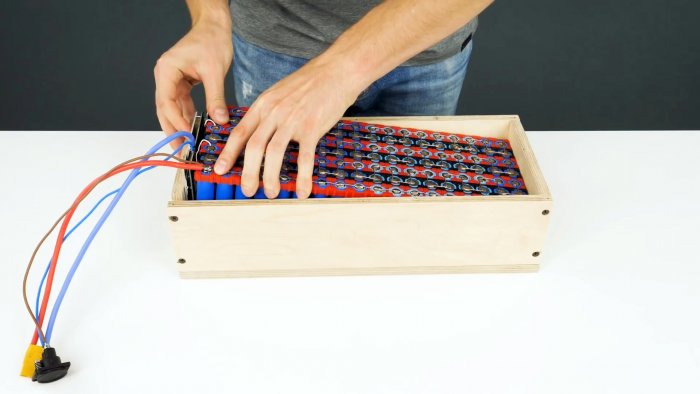 Как сделать супер повер банк от которого работает даже кофеварка