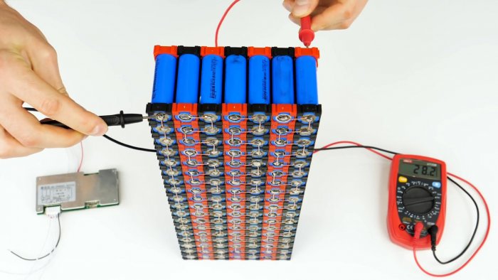 Как сделать супер повер банк от которого работает даже кофеварка