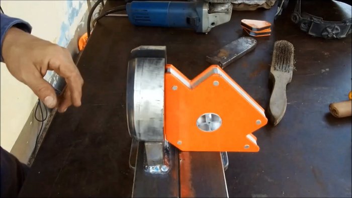 Как сделать мощный рычажной нож по металлу