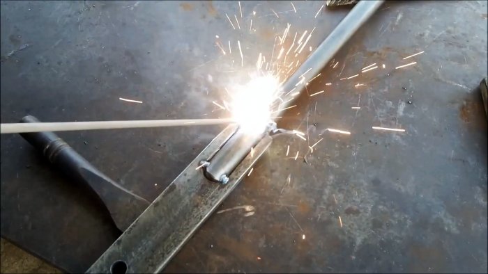 Как сделать мощный рычажной нож по металлу