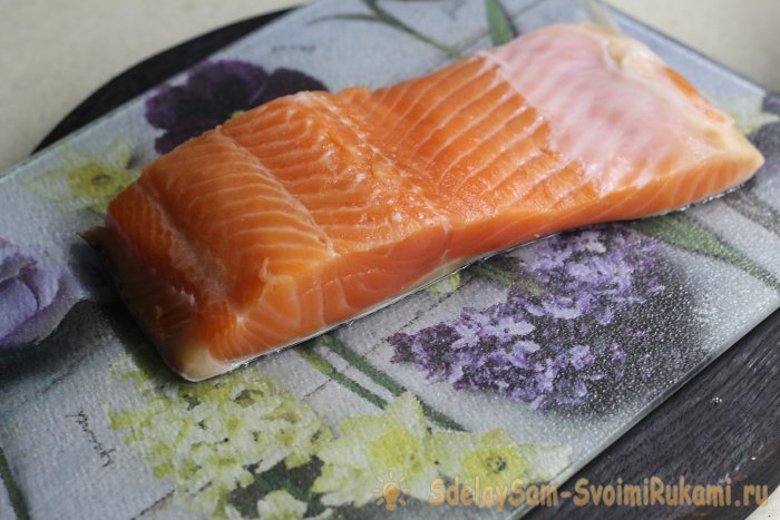 Как засолить красную рыбу в домашних условиях