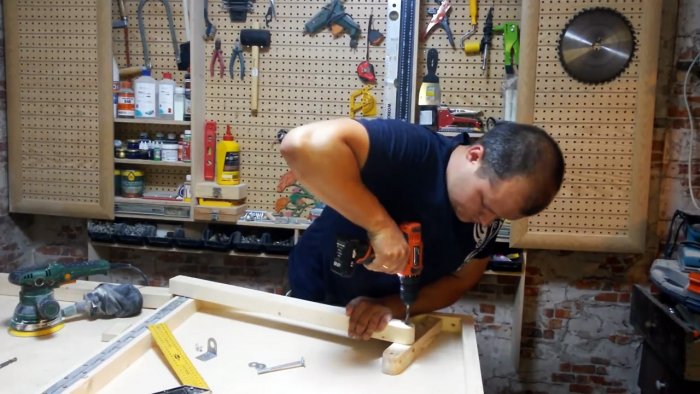 Как сделать устойчивый раскладной туристический столик своими руками