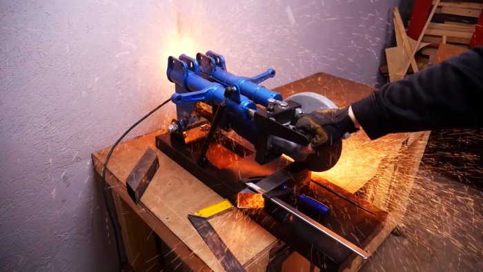 Как сделать отрезной станок из болгарки и старых амортизаторов