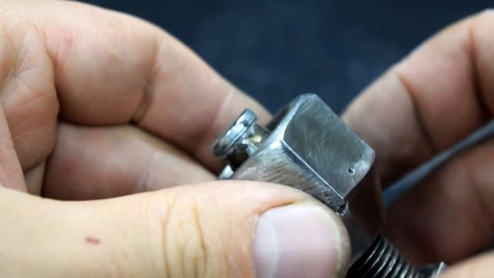 Легкий компактный магнитный контакт для электросварки своими руками